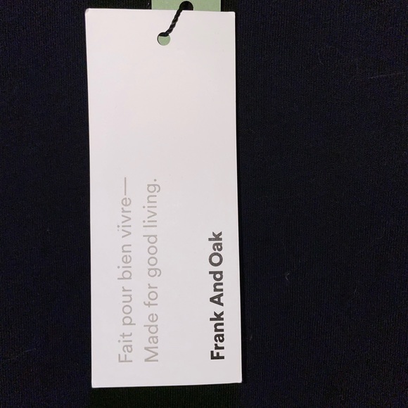 Frank & oak black relaxed tee! - Picture 2 of 6